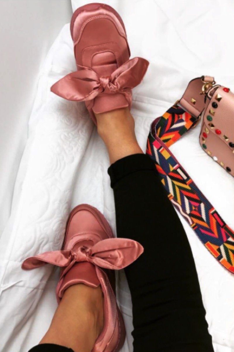 Aria Pink Bow Trainer