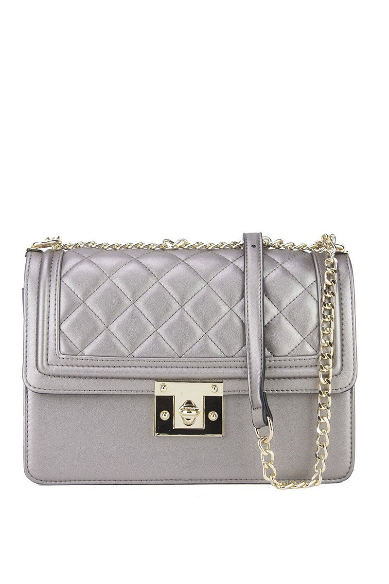Bella Oyster Quilted Chain Shoulder Bag With Gold Detail