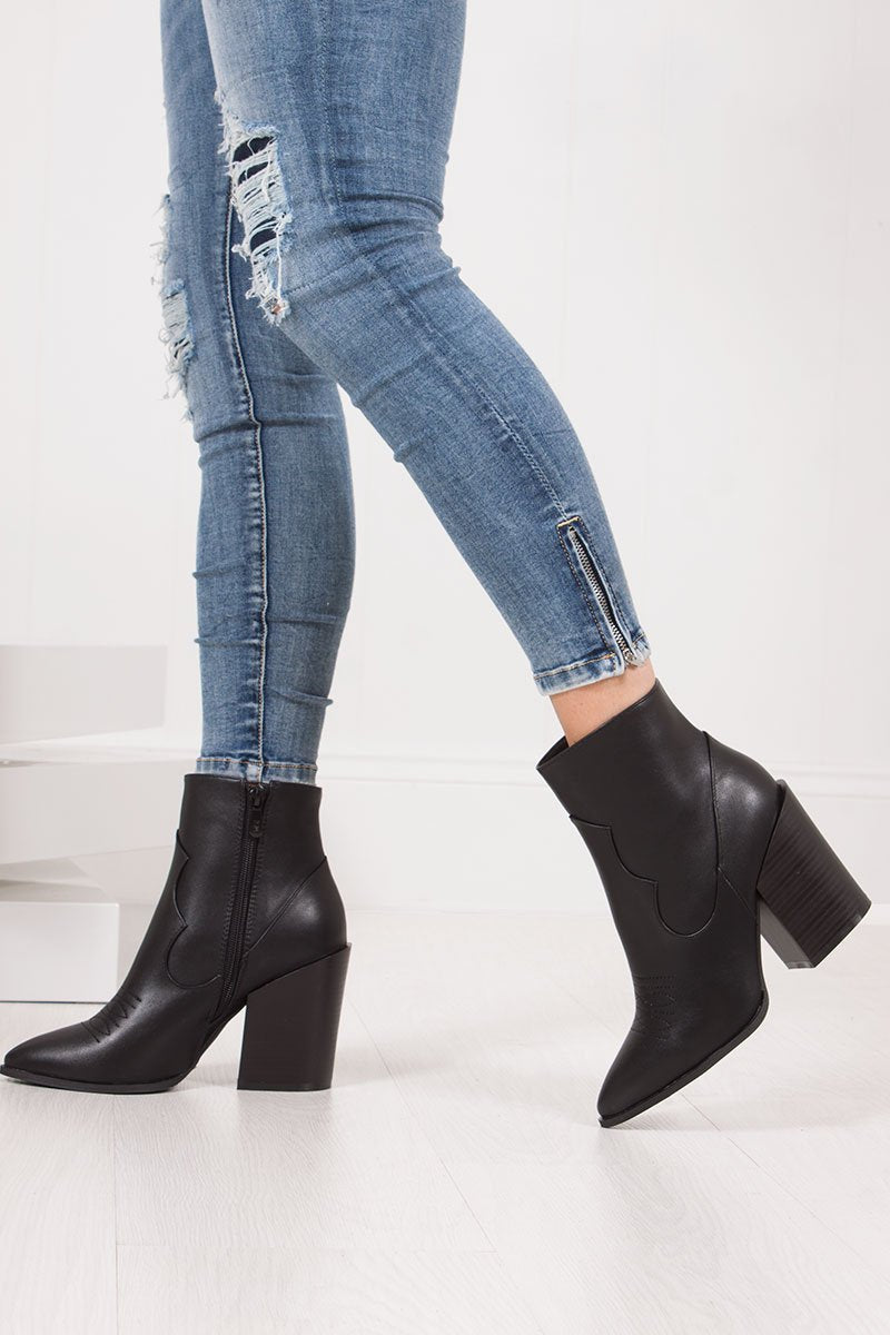 Arabella Black Pointed Toe Block Heel Western Boots