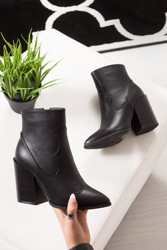 Arabella Black Pointed Toe Block Heel Western Boots