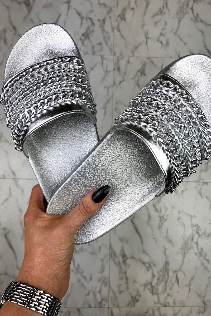 Cameron Metallic Silver Chain Sliders