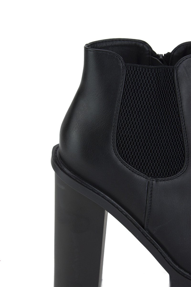 Demi Black Chunky Chelsea Boots With Elastic Detail