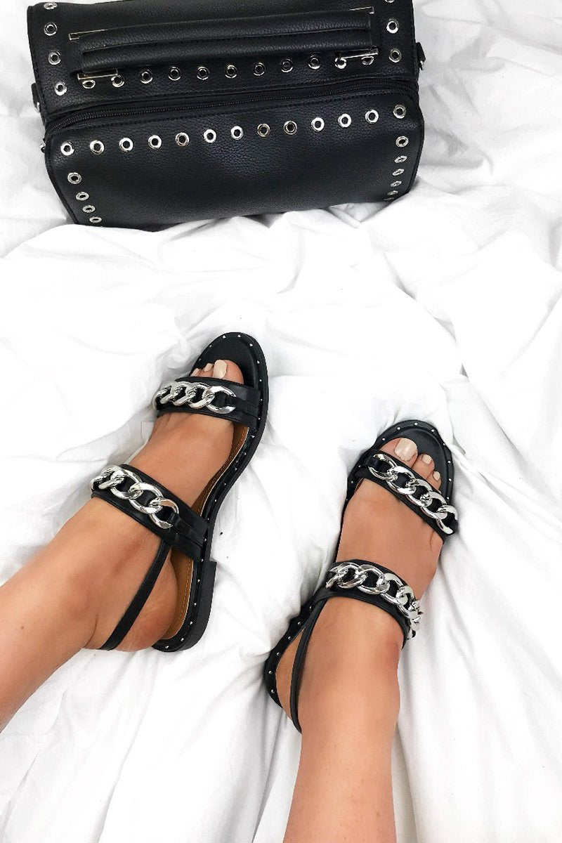 India Black Chain Sandals With Silver Detail