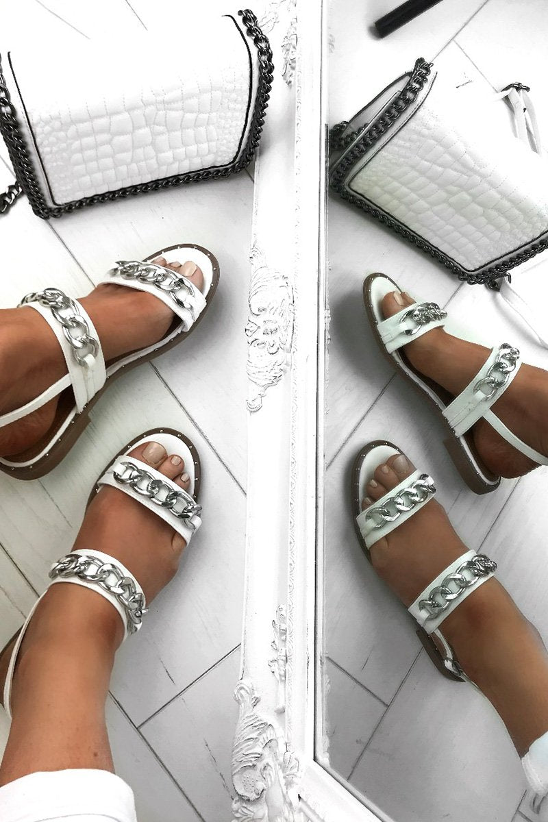 India White Chain Sandals With Silver Detail