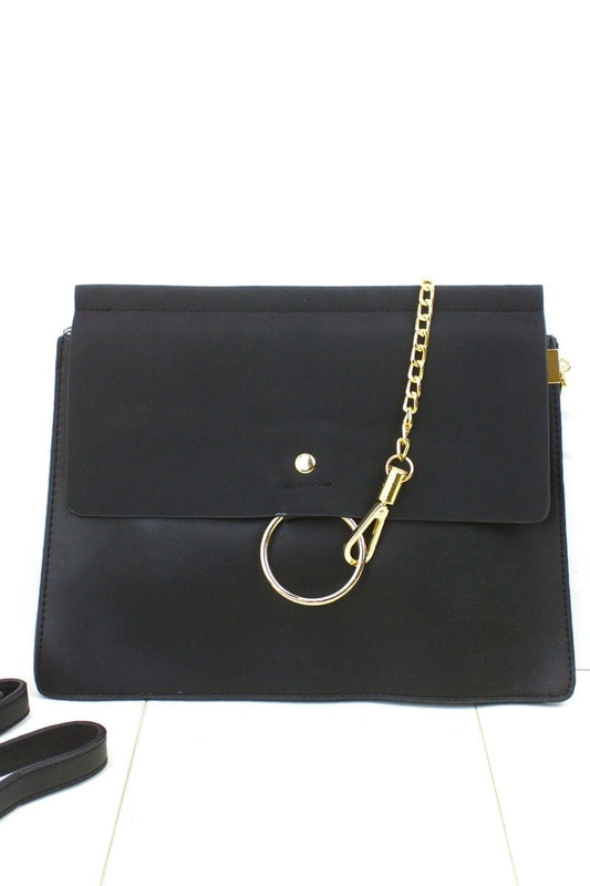Kia Black Chain Bag