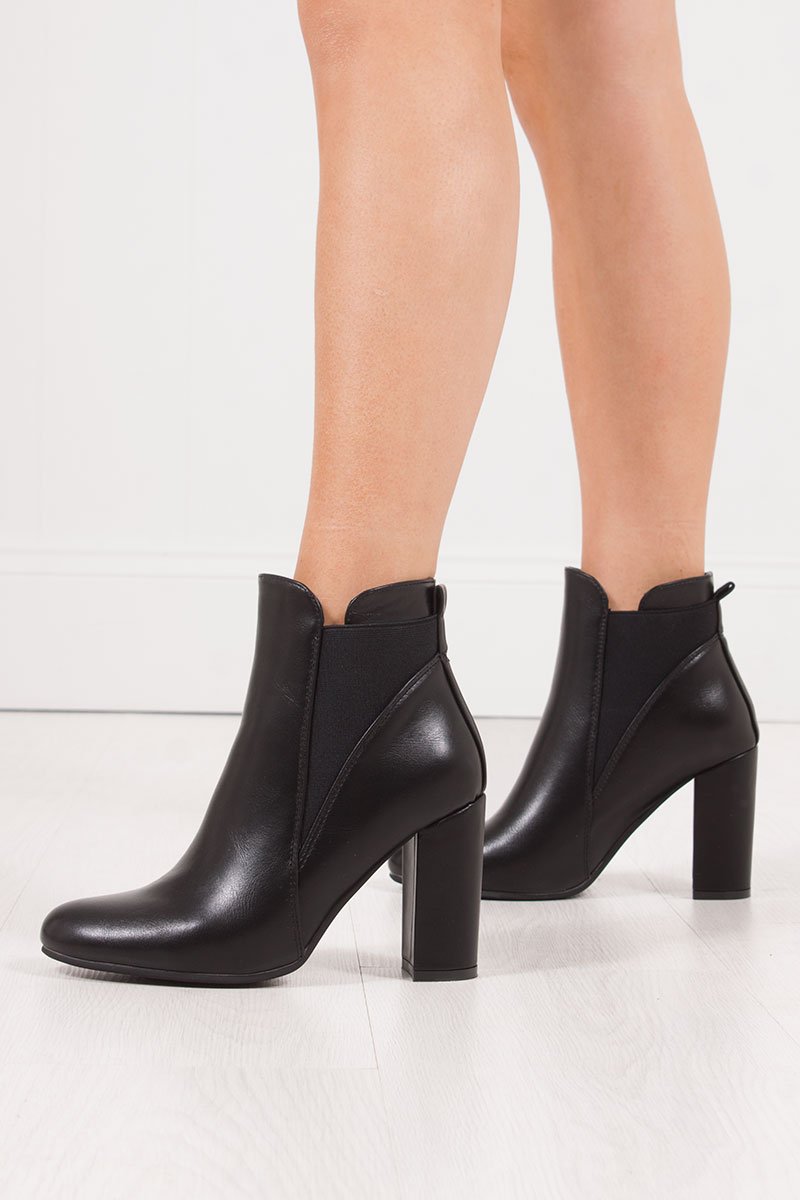 Kiaya Black Block Heel Ankle Boots
