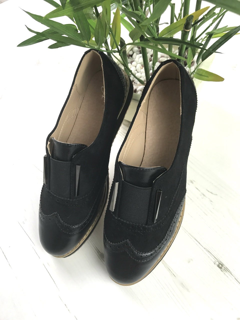 Lana Black Brogues