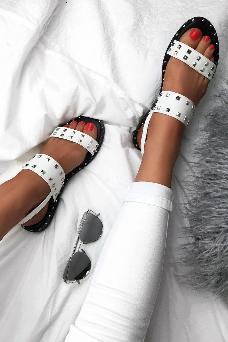 Mariah White Sandals With Silver Stud Detail