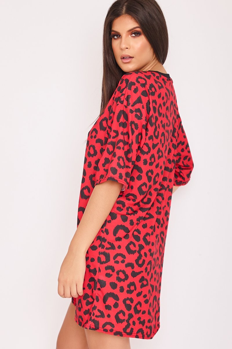 Meghan Red Leopard Print Oversized T Shirt Dress