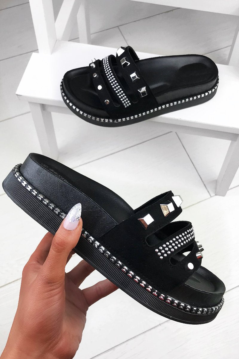 Pella Black Stud Sliders With Silver Detail