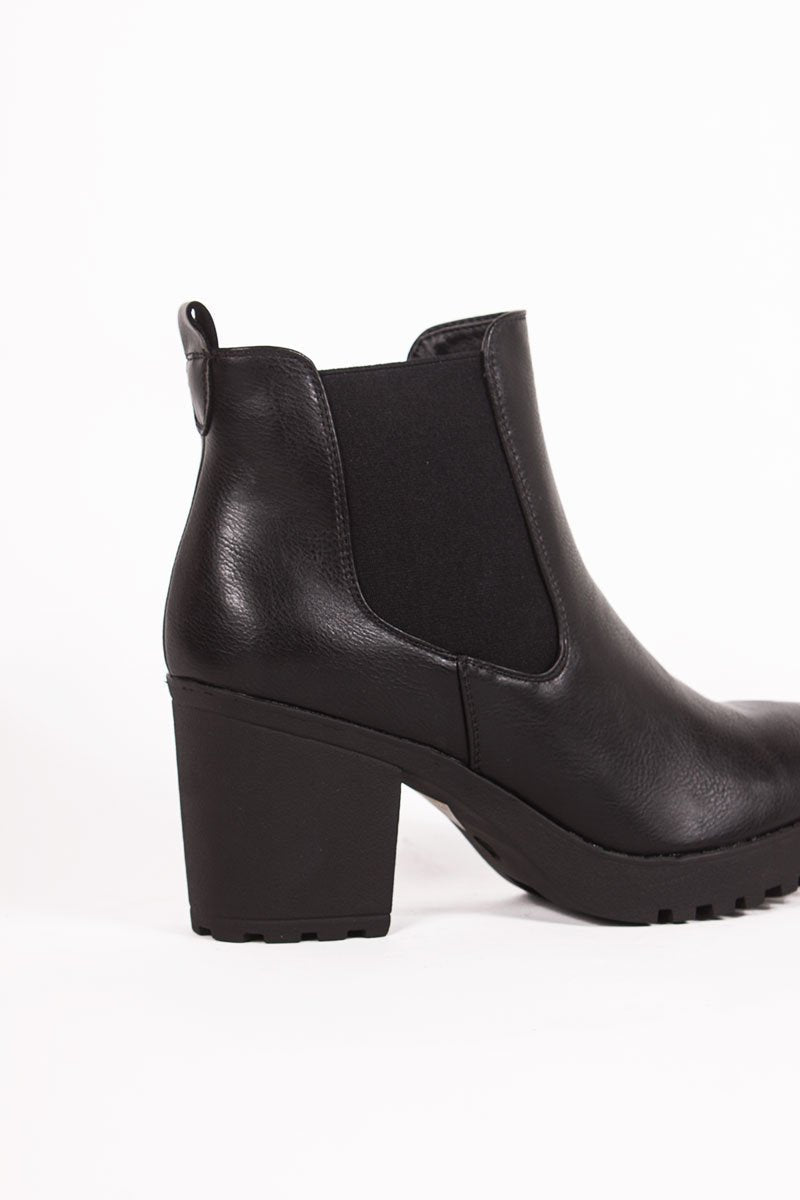 Rubie Black Heeled Ankle Boots