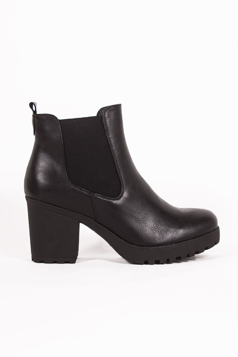 Rubie Black Heeled Ankle Boots