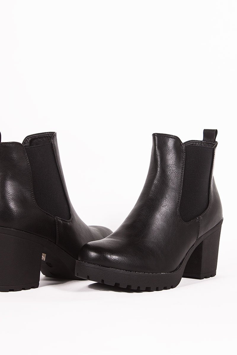 Rubie Black Heeled Ankle Boots