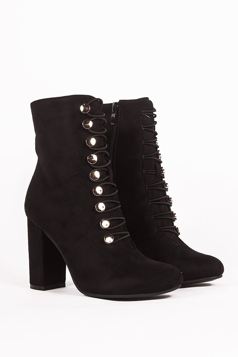 Zara Black Button Detailed Heeled Boots